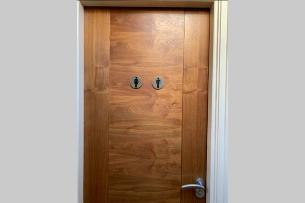 Centre Of Dingle Town - Luxury Holiday Apartment Extérieur photo